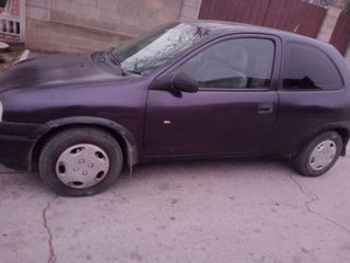 Opel Corsa foto 4