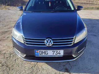 Volkswagen Passat foto 4