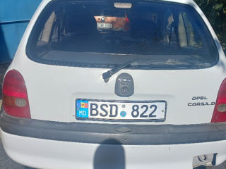 Opel Corsa foto 2