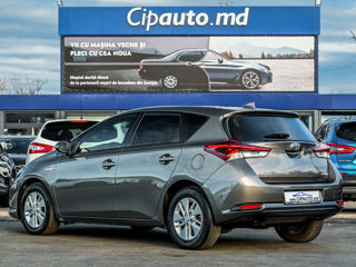 Toyota Auris foto 2