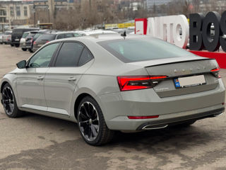 Skoda Superb foto 8