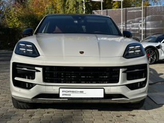 Porsche Cayenne Coupe foto 6