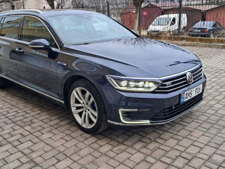 Volkswagen Passat foto 7