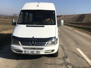 Mercedes Sprinter foto 2