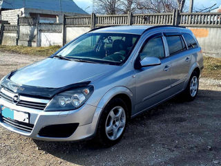 Opel Astra foto 2