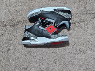 Nike Air Jordan 3 Retro foto 3