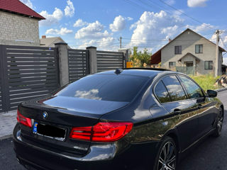 BMW 5 Series foto 6