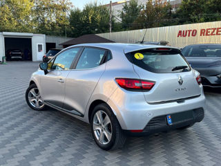 Renault Clio foto 3