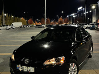 Volkswagen Jetta foto 3