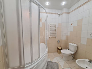 Apartament cu 2 camere, 100 m², Centru, Chișinău foto 6