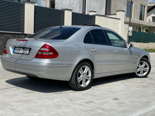 Mercedes E-Class foto 5