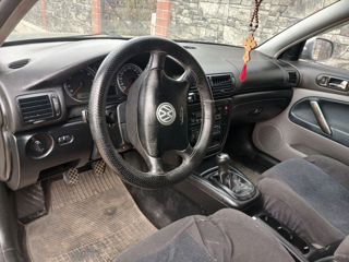 Volkswagen Passat foto 7