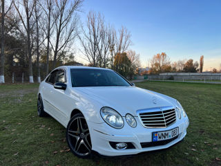 Mercedes E-Class foto 3