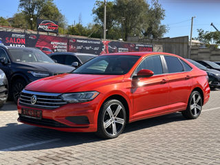 Volkswagen Jetta foto 1