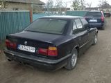 BMW 5 Series foto 3