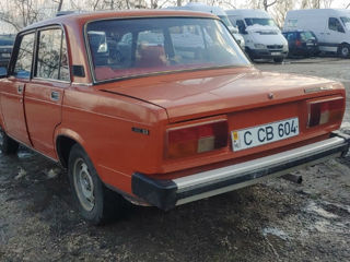 Lada / ВАЗ 2105 foto 8