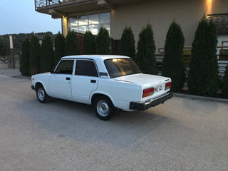 Lada / ВАЗ 2107 foto 2