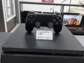 Sony Playstation 4 Slim / 2990 Lei / Credit