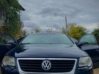 Volkswagen Passat foto 2