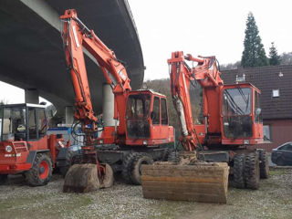 Servicii  excavator foto 3