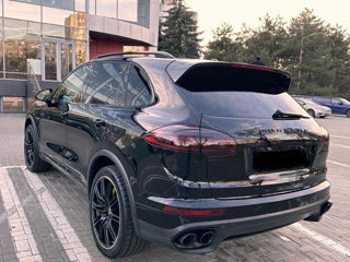 Porsche Cayenne foto 5