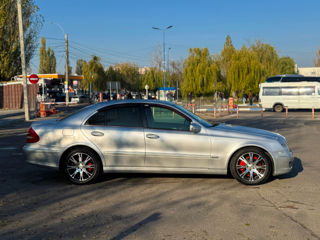 Mercedes E-Class foto 4