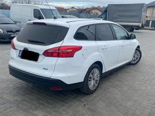 Ford Focus foto 2