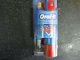 Детская зубная авто щетка   Oral -  B -  Kids  Battery  Extra Soft  1 - toothbrush