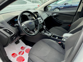 Ford Focus foto 8