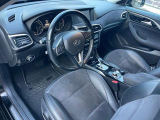 Infiniti Q30 foto 7