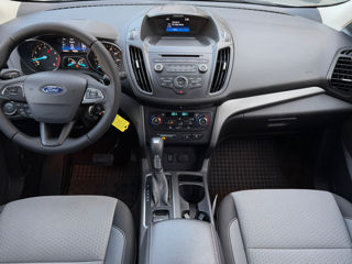 Ford Escape foto 5