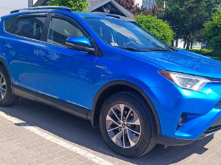 Toyota Rav 4 foto 1