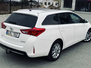 Toyota Auris foto 8