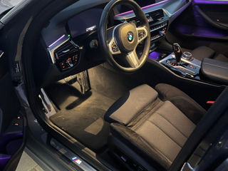 BMW 5 Series foto 6