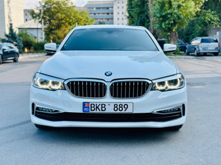 BMW 5 Series foto 1