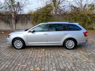 Skoda Octavia foto 2