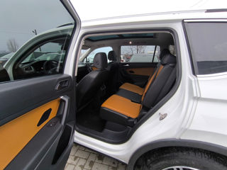 Volkswagen Tiguan foto 6