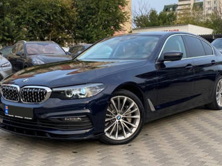 BMW 5 Series foto 1