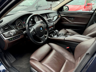 BMW 5 Series foto 8