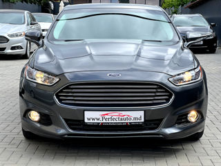 Ford Fusion foto 3