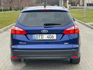 Ford Focus foto 6