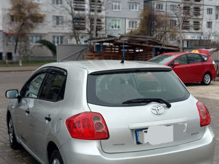 Toyota Auris foto 7