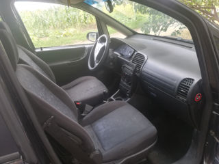 Opel zafira a 2 dizeli foto 4