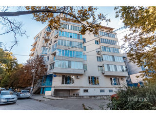 Apartament cu 3 camere, 106 m², Botanica, Chișinău foto 13