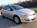 Opel Astra foto 1