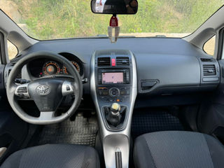 Toyota Auris foto 7