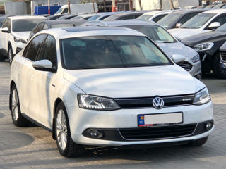 Volkswagen Jetta foto 9