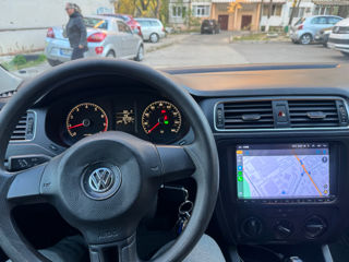 Volkswagen Jetta foto 7