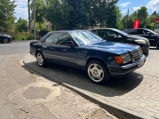 Mercedes Series (W124) foto 5