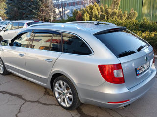 Skoda Superb foto 4